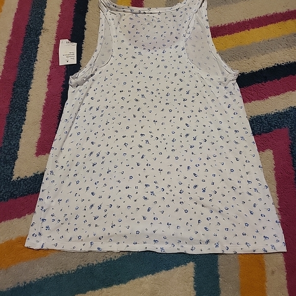 NWT Juniors Medium So The Favorite Scoopneck Tank Top Floral Print Comfy Pretty! - Picture 5 of 7